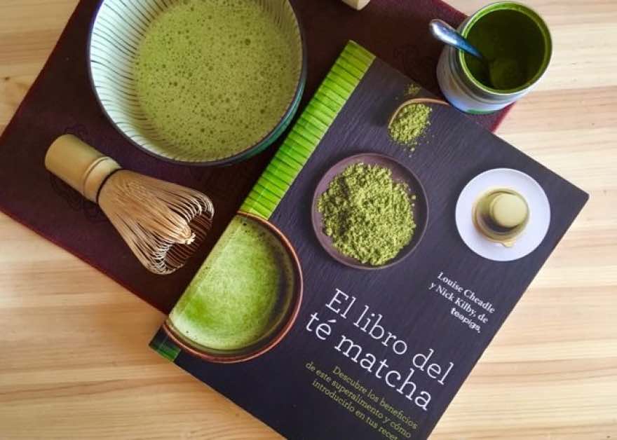 LECTURA RECOMENDADA: EL LIBRO DEL TÉ MATCHA.
