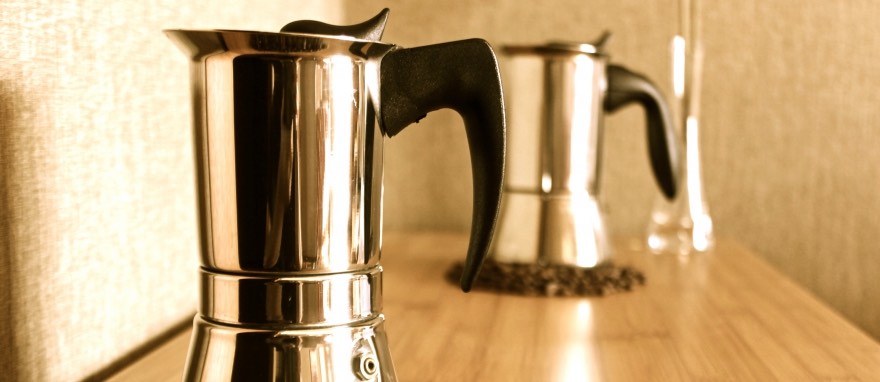 ¿CÓMO UTILIZAR LA CAFETERA ITALIANA?